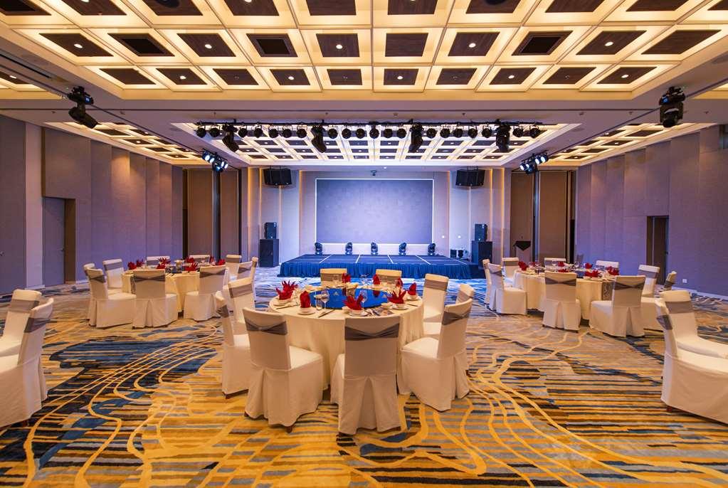 Hotel Sol Halong, Trademark Collection By Wyndham Ha Long Facilities photo